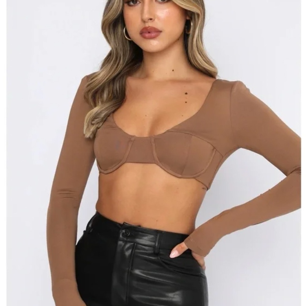 white fox boutique crop top